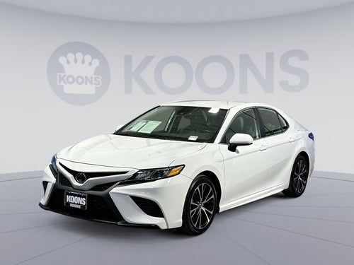 2020 Toyota Camry SE