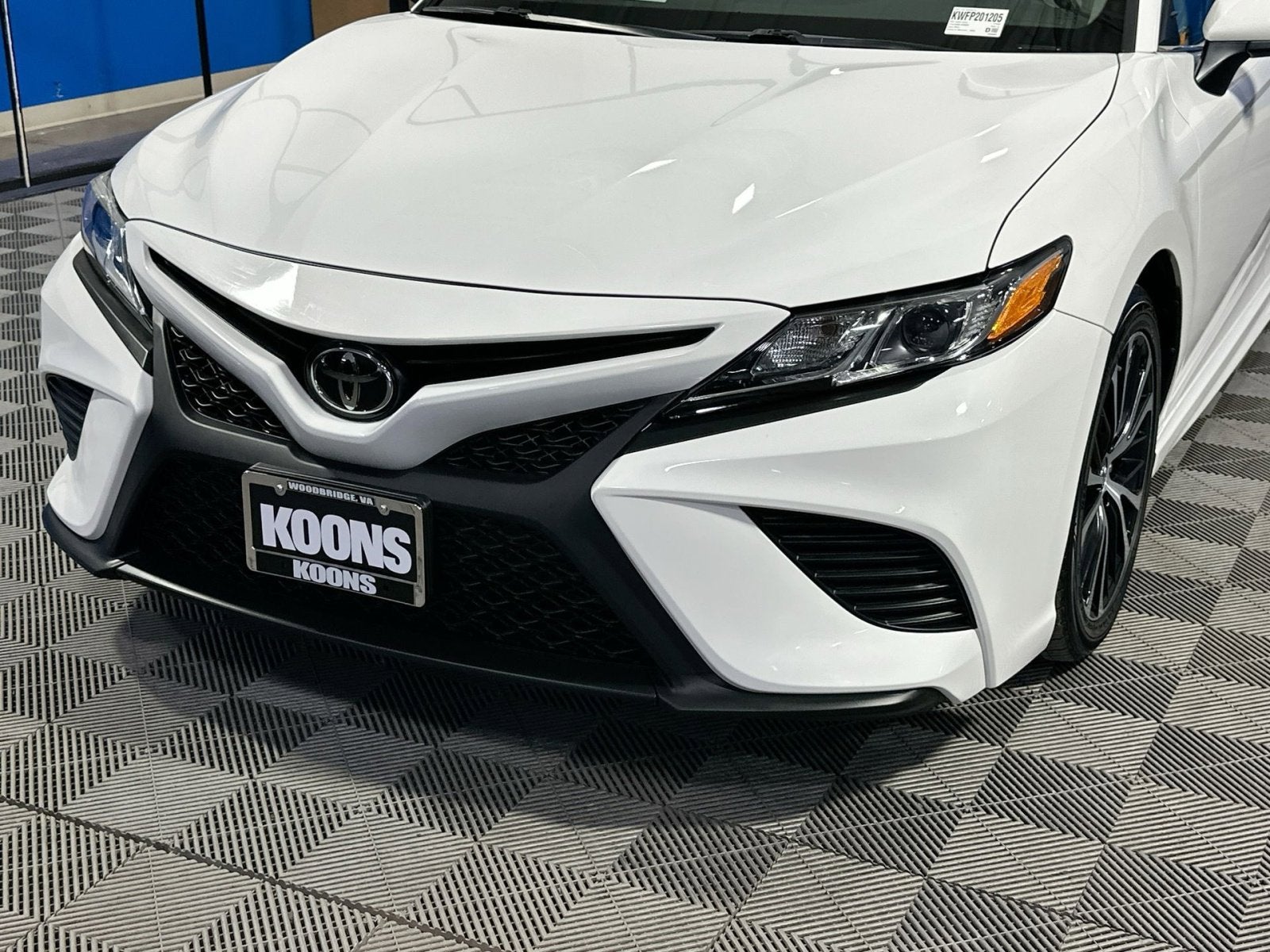 2020 Toyota Camry SE