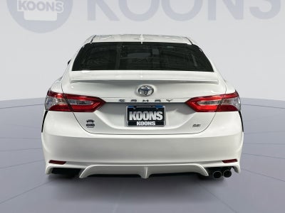 2020 Toyota Camry SE