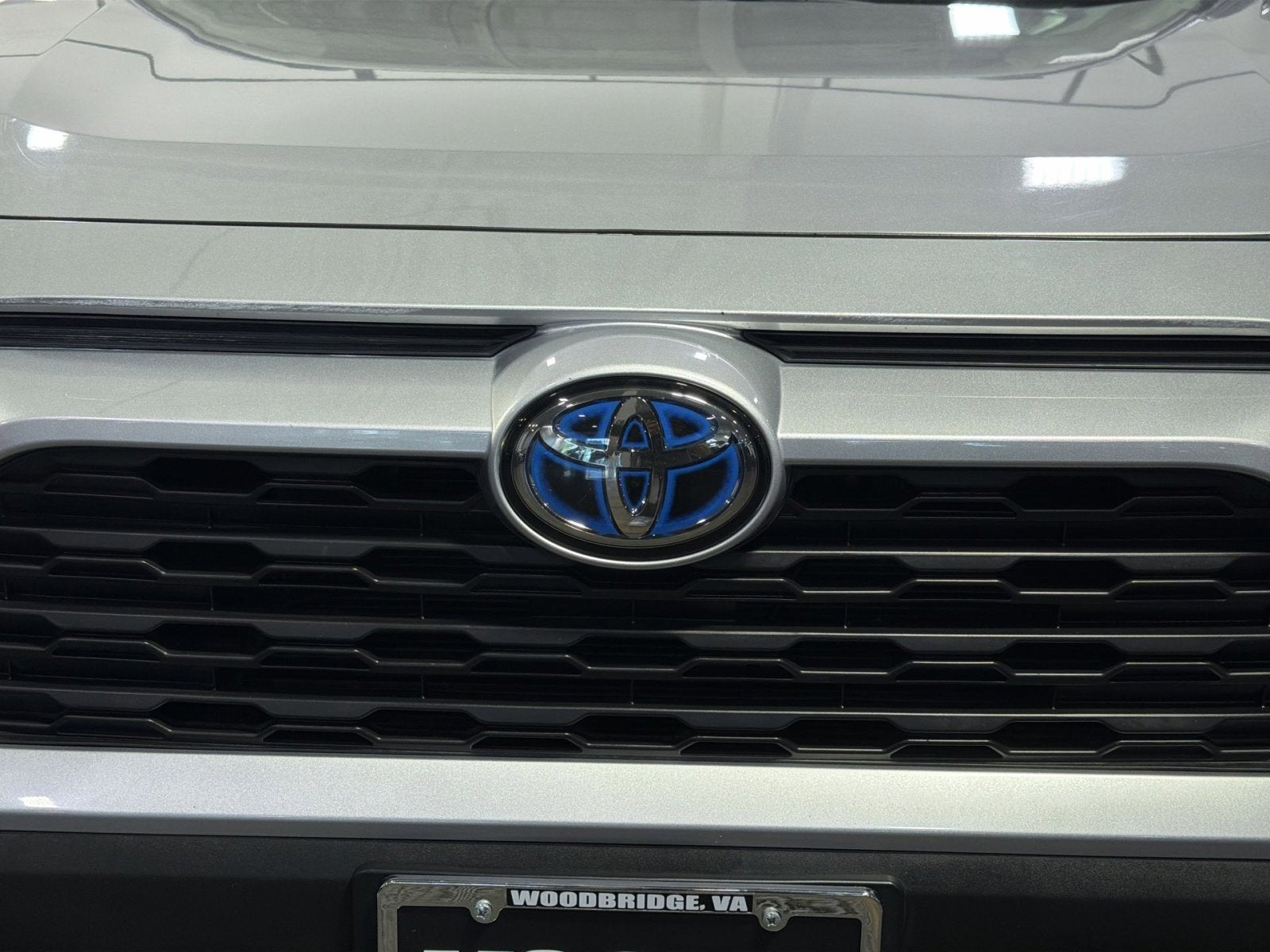 2024 Toyota RAV4 XLE - Photo 12