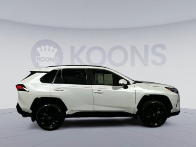 2024 Toyota RAV4 Hybrid SE