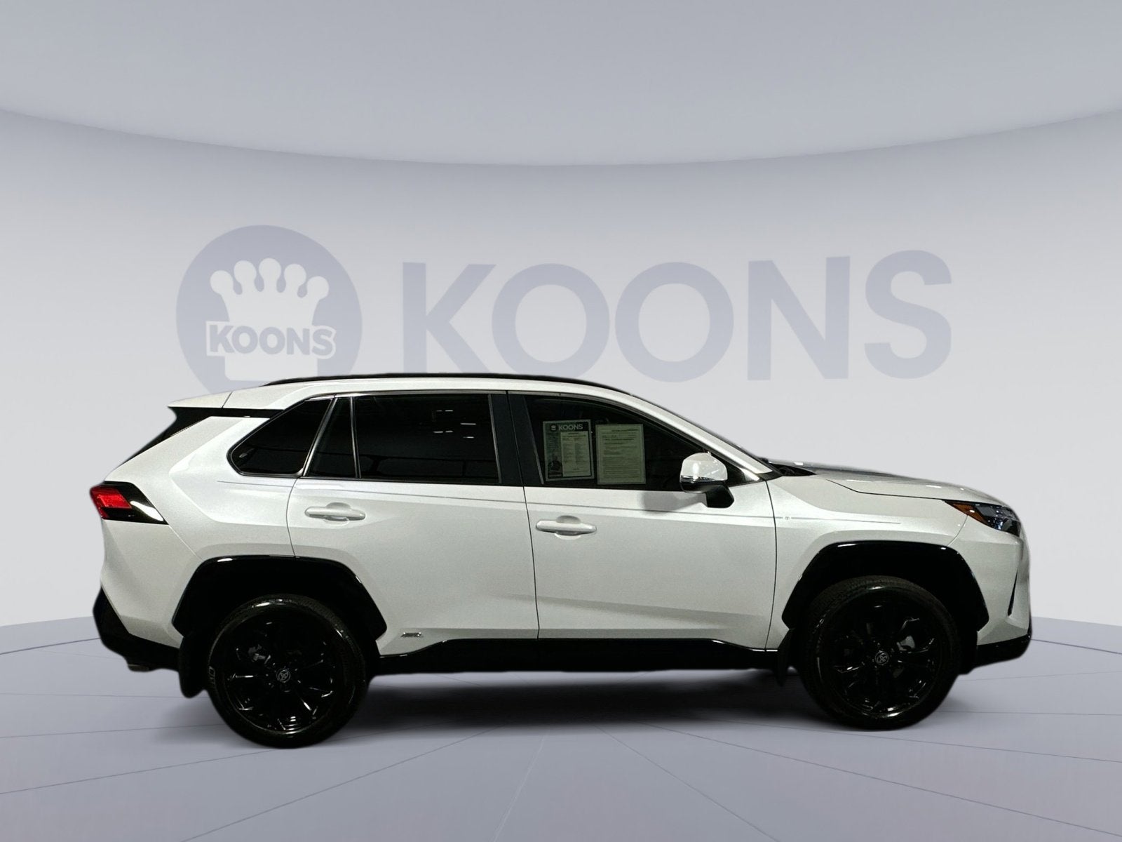 2024 Toyota RAV4 Hybrid SE