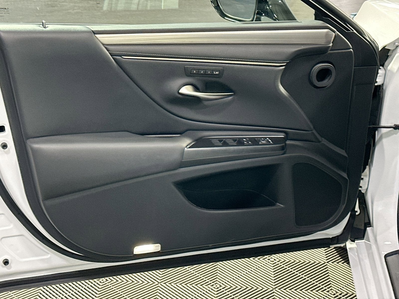 2020 Lexus ES 350 F Sport