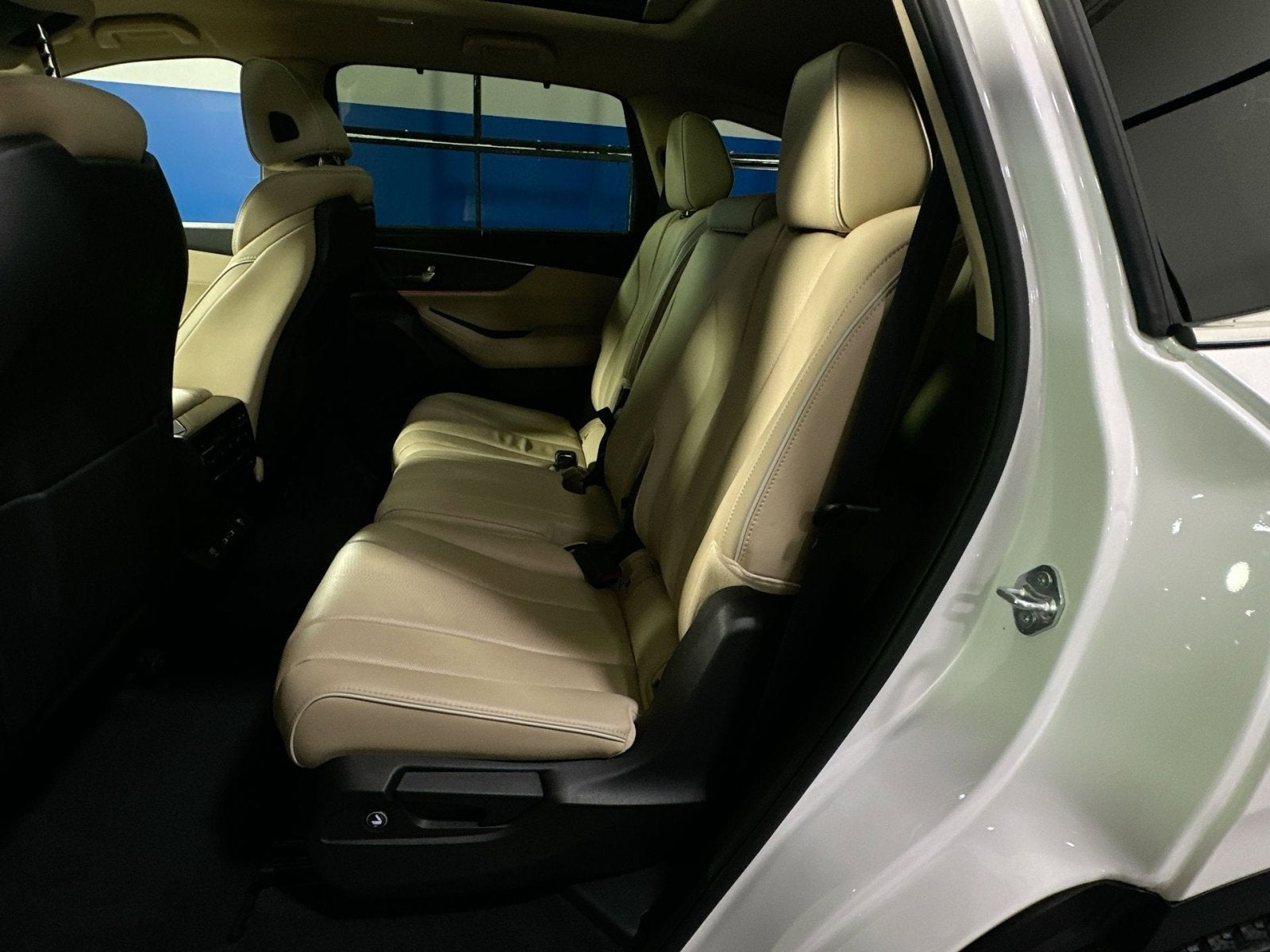 2023 Acura MDX Advance