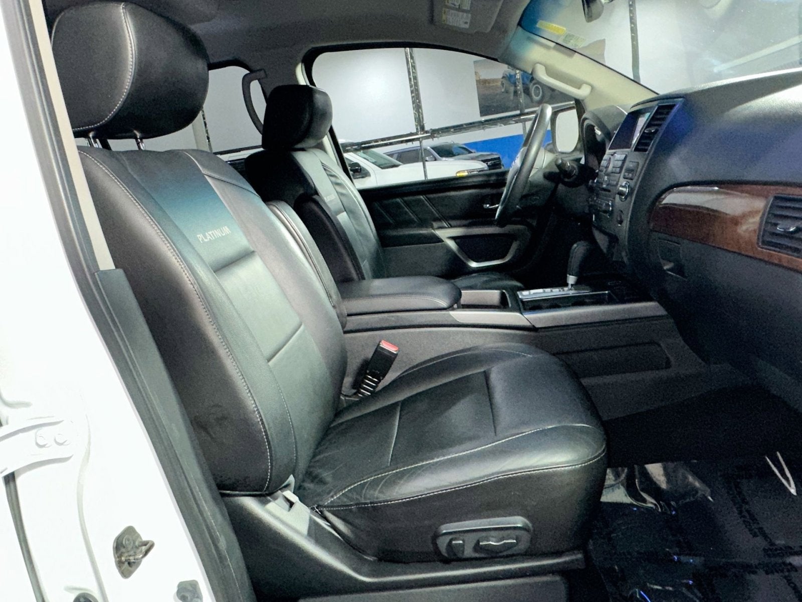 2015 Nissan Armada Platinum