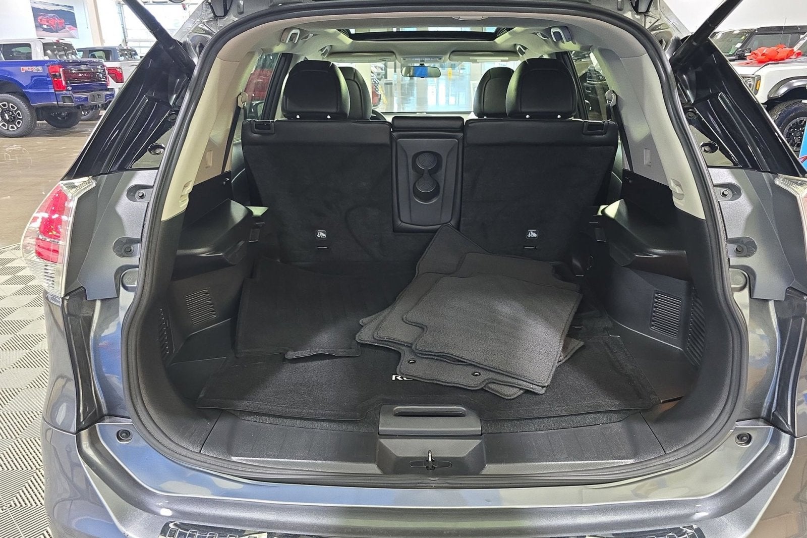 2016 Nissan Rogue SL