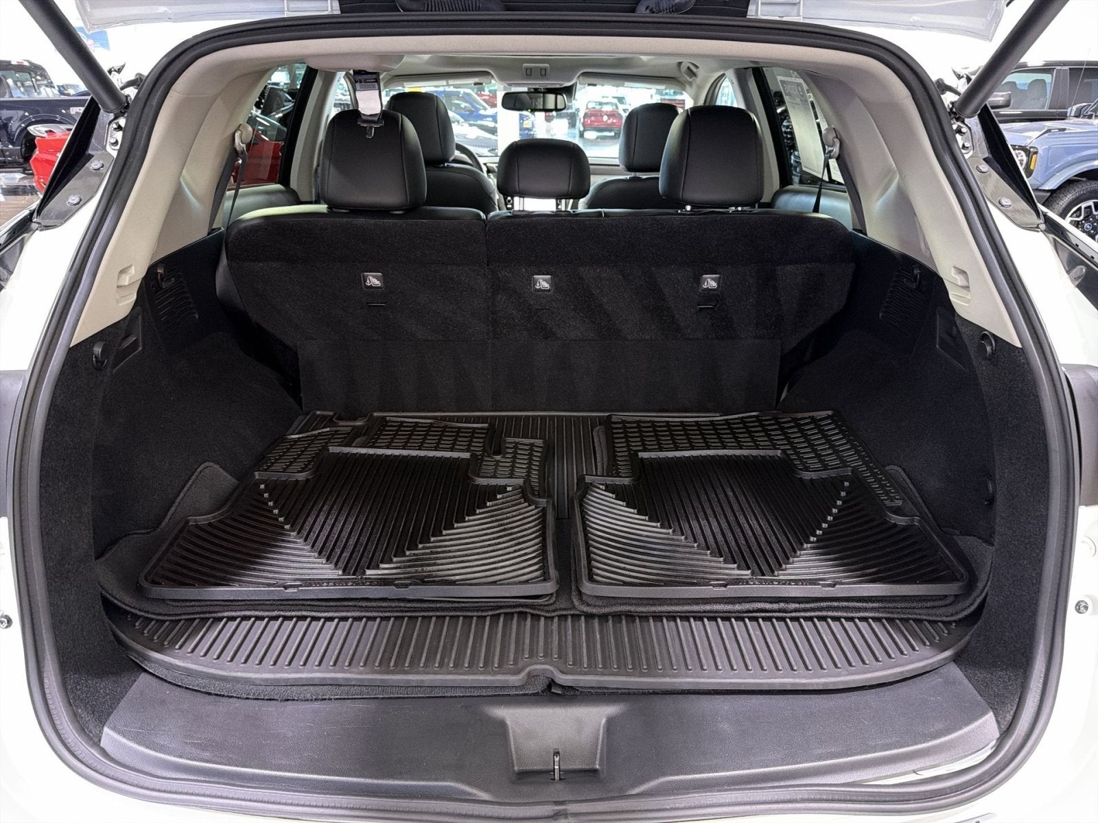 2023 Nissan Murano Platinum