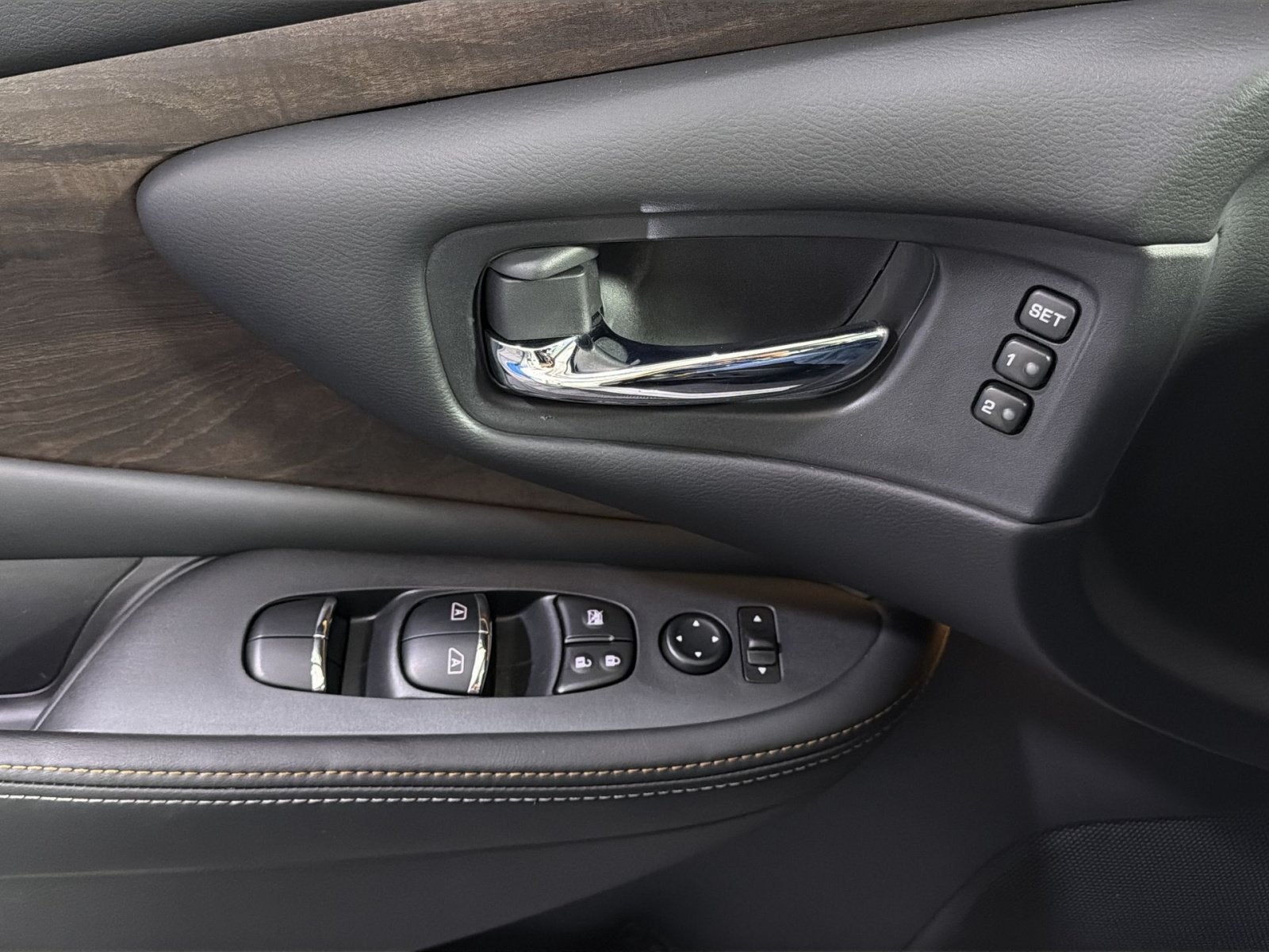 2023 Nissan Murano Platinum