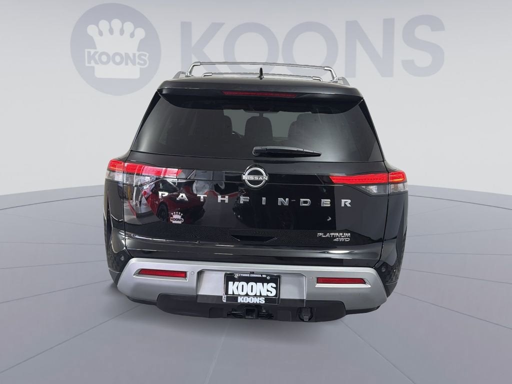 2023 Nissan Pathfinder Platinum