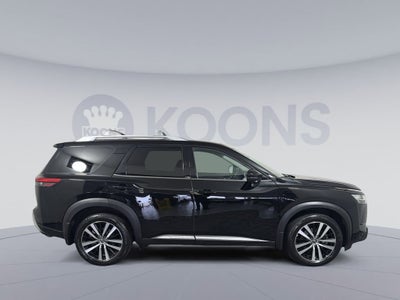 2023 Nissan Pathfinder Platinum