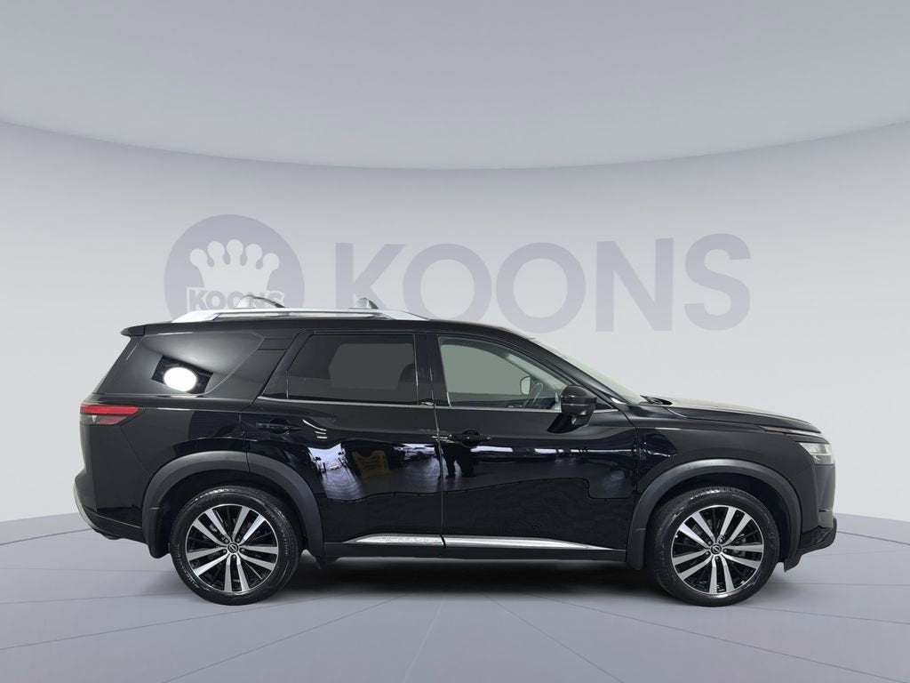 2023 Nissan Pathfinder Platinum