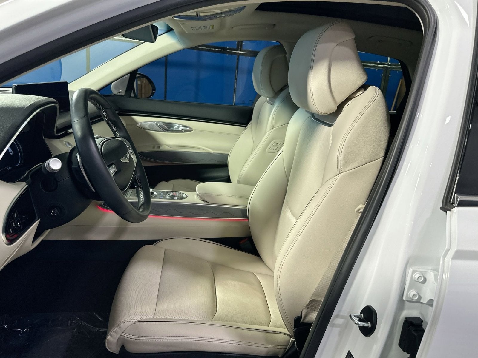 2024 Genesis GV70 2.5T