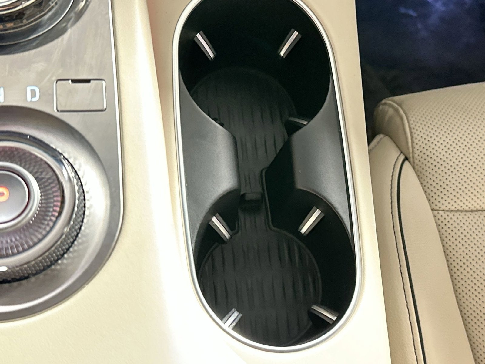 2024 Genesis GV70 2.5T