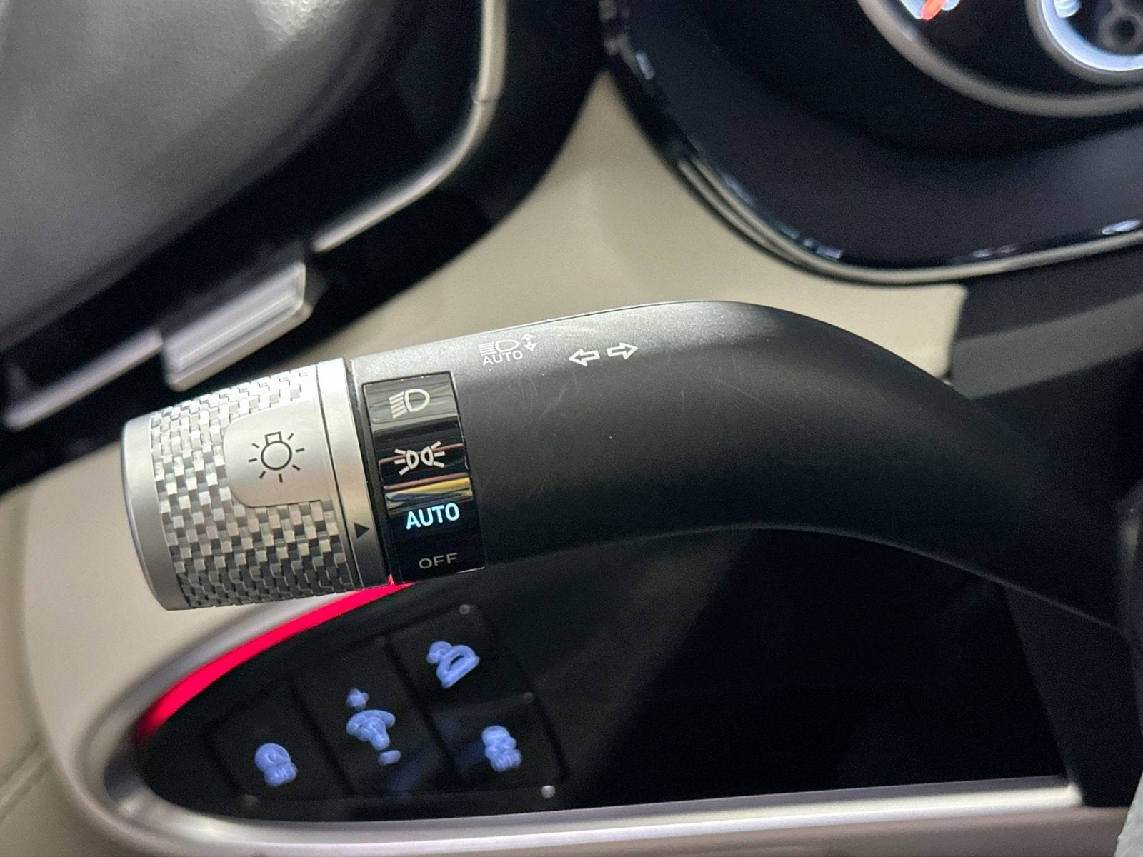 2024 Genesis GV70 2.5T