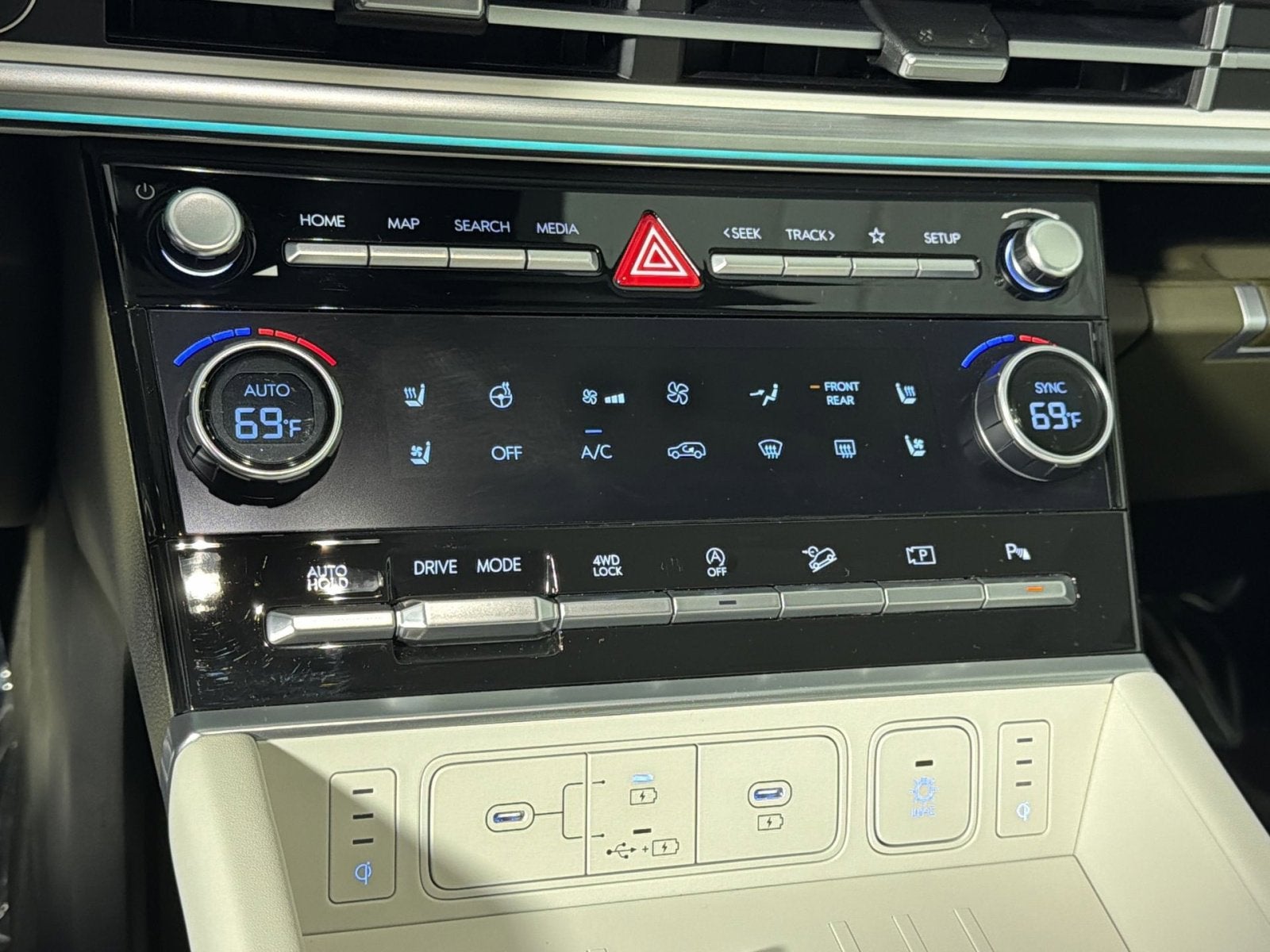 2024 Hyundai Santa Fe Calligraphy