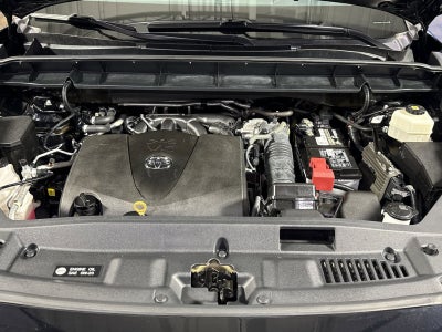 2020 Toyota Highlander LE