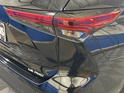 2020 Toyota Highlander LE