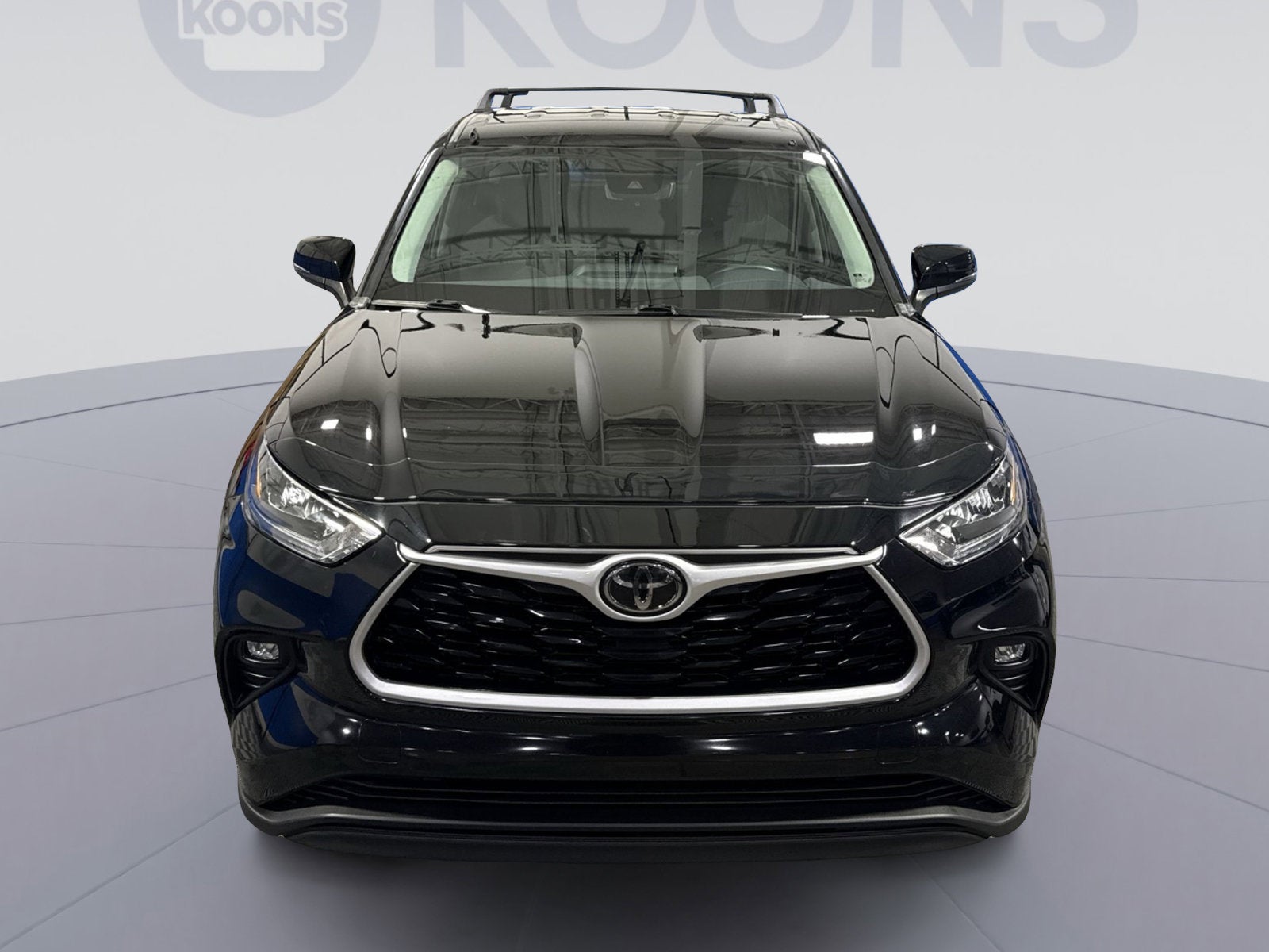 2020 Toyota Highlander LE