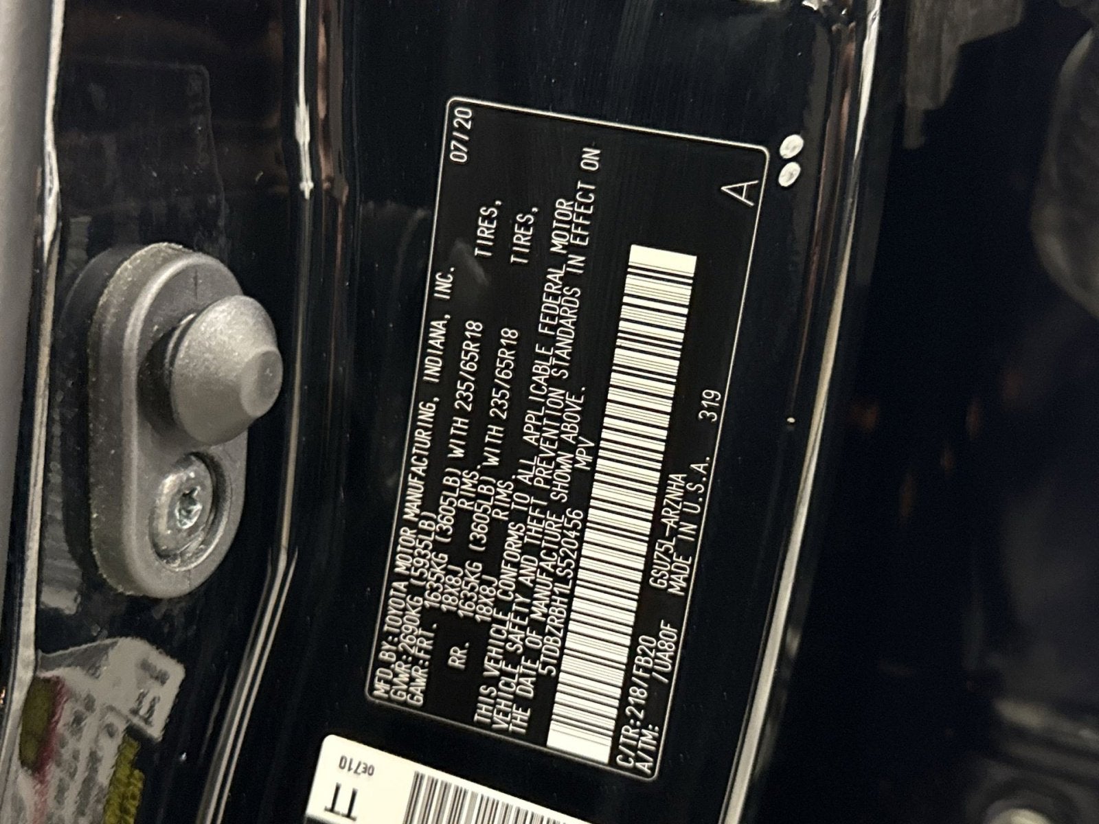 2020 Toyota Highlander LE