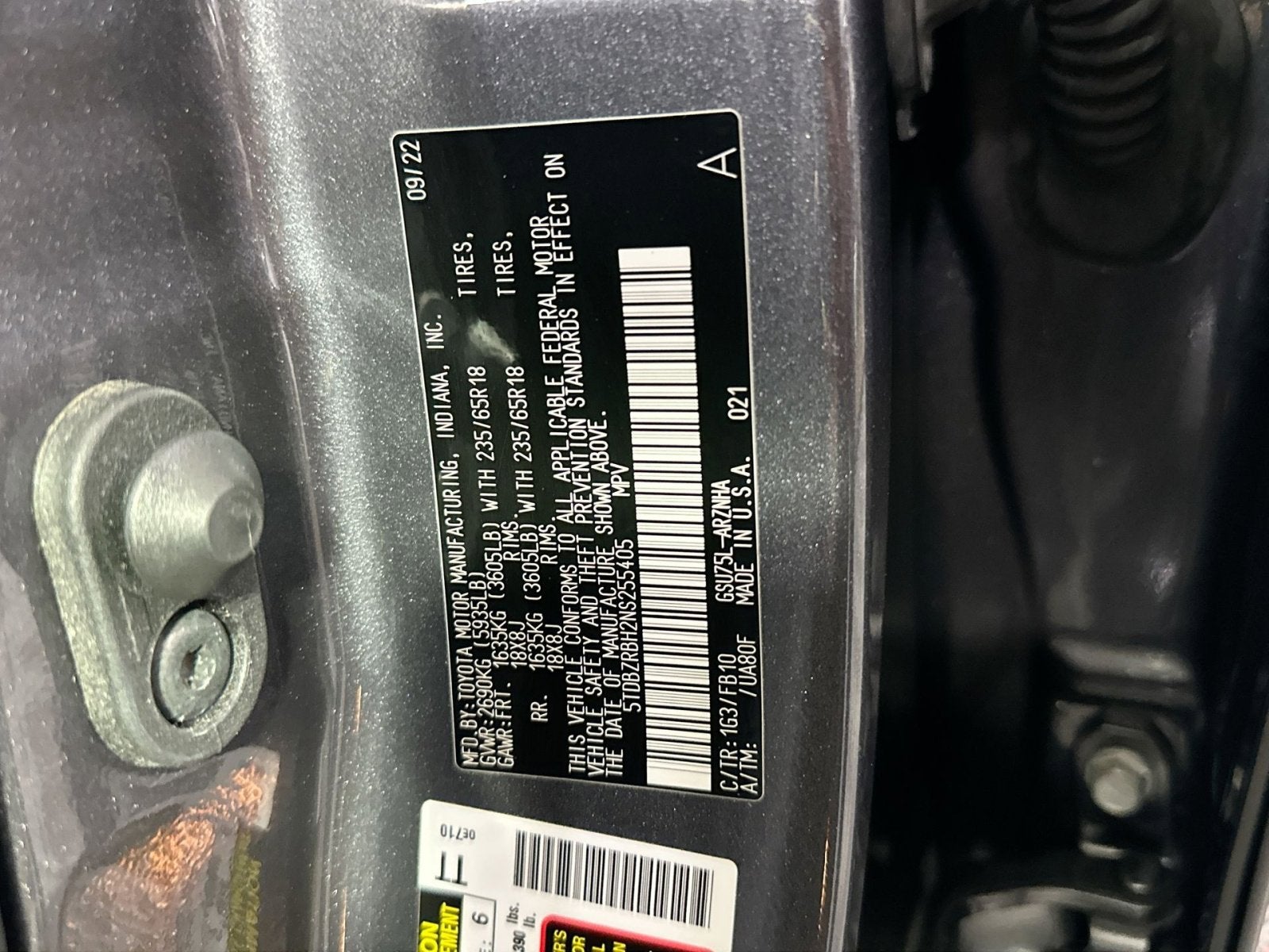 2022 Toyota Highlander LE