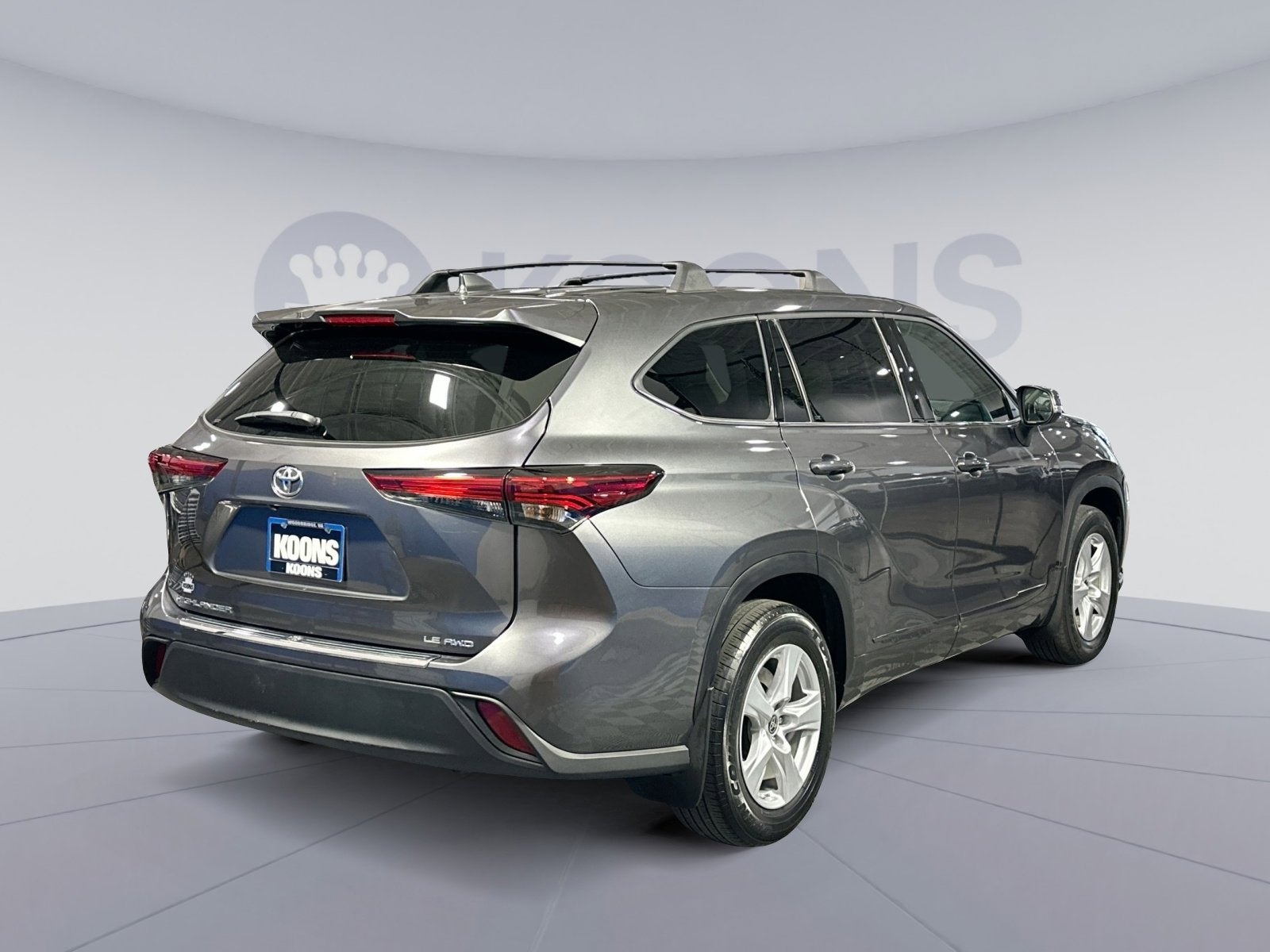 2022 Toyota Highlander LE
