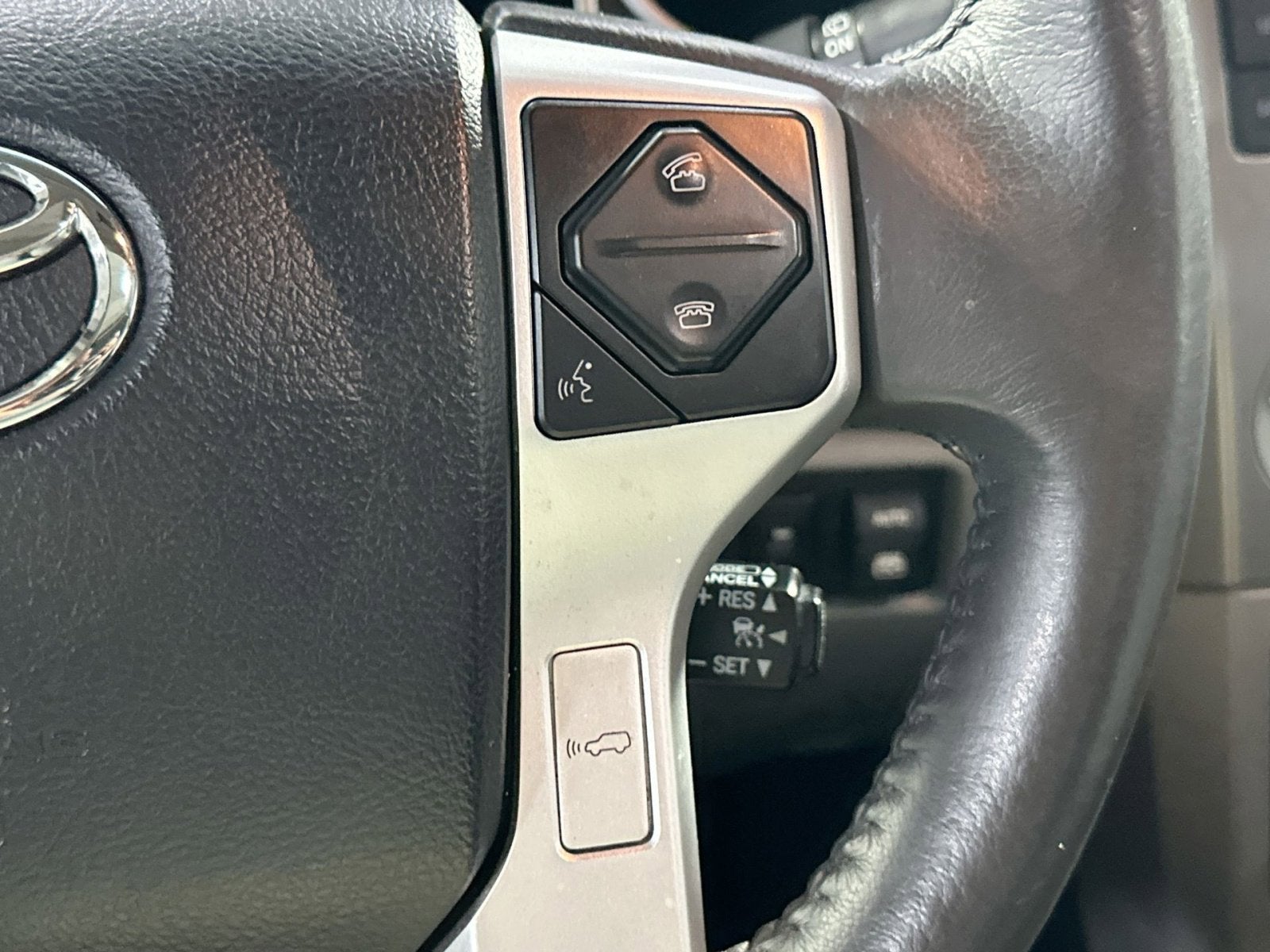 2017 Toyota Sequoia Platinum