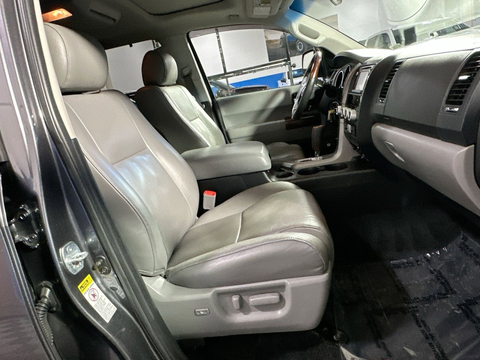 2017 Toyota Sequoia Platinum