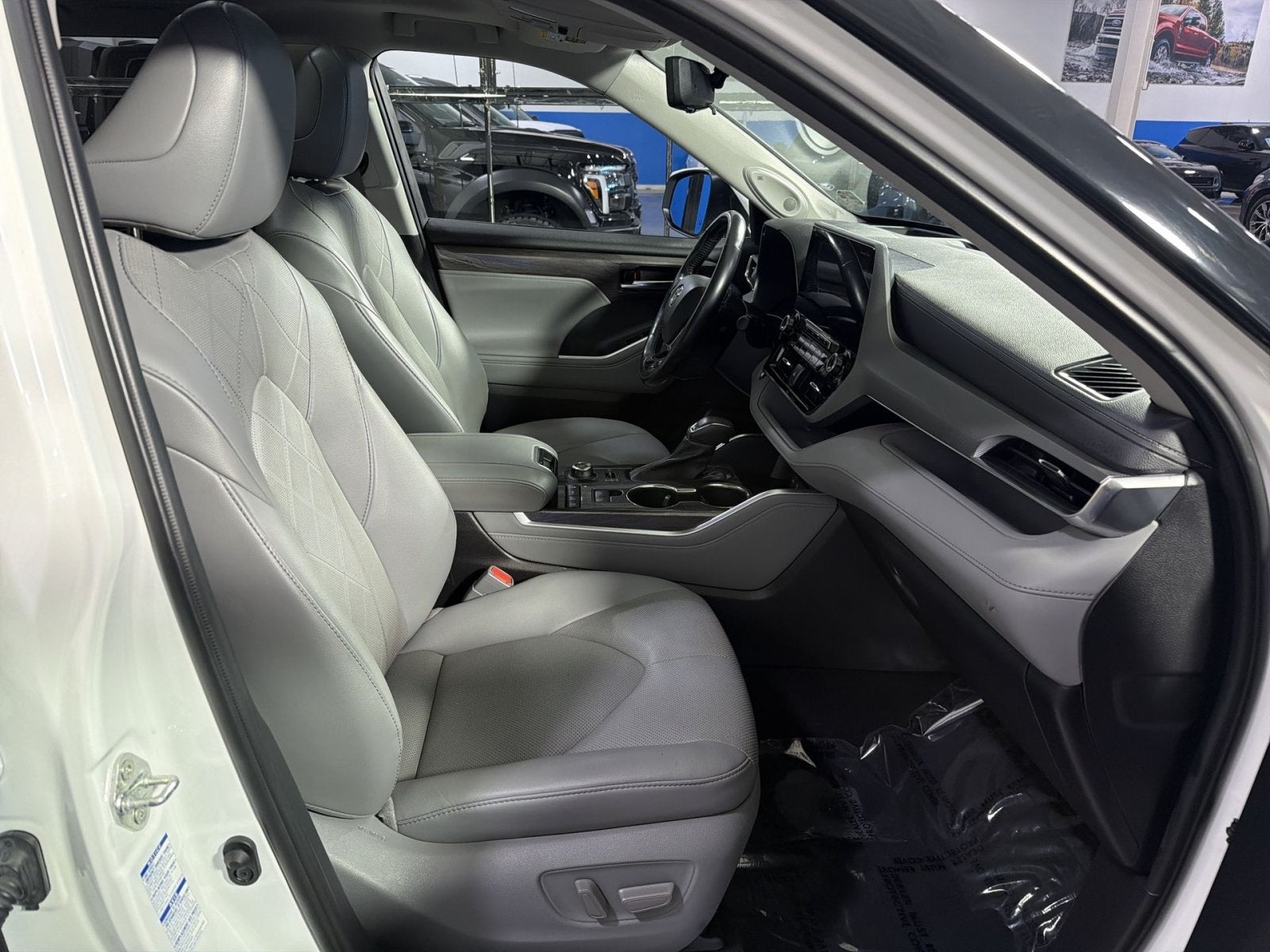 2021 Toyota Highlander Platinum