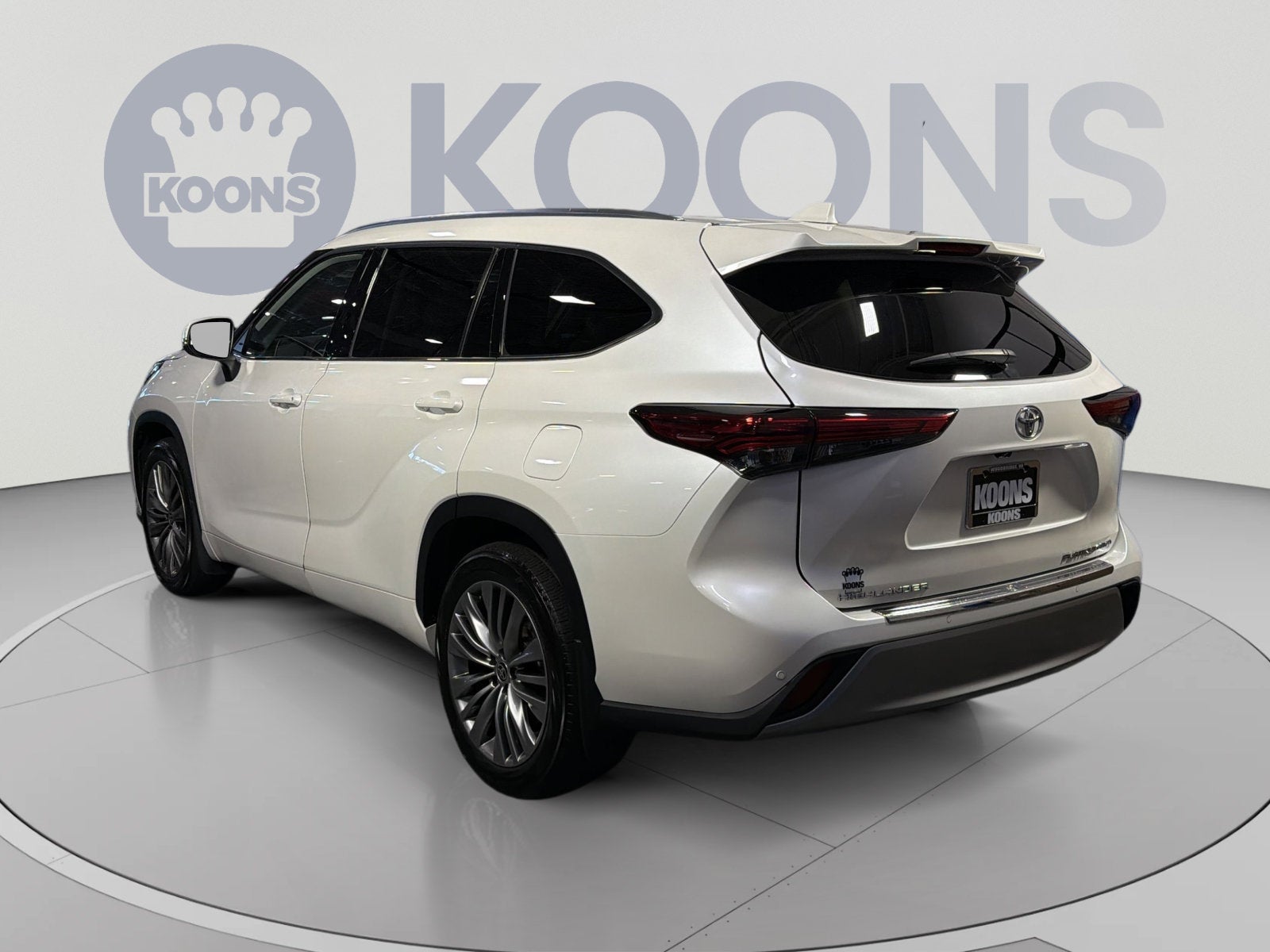 2021 Toyota Highlander Platinum