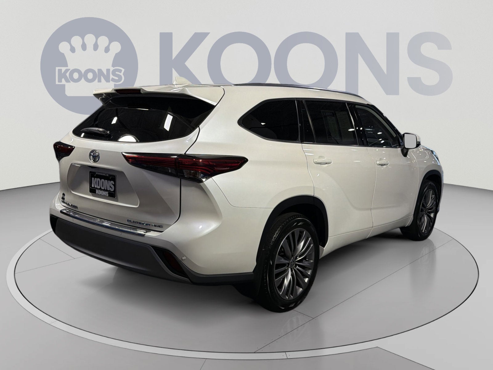 2021 Toyota Highlander Platinum