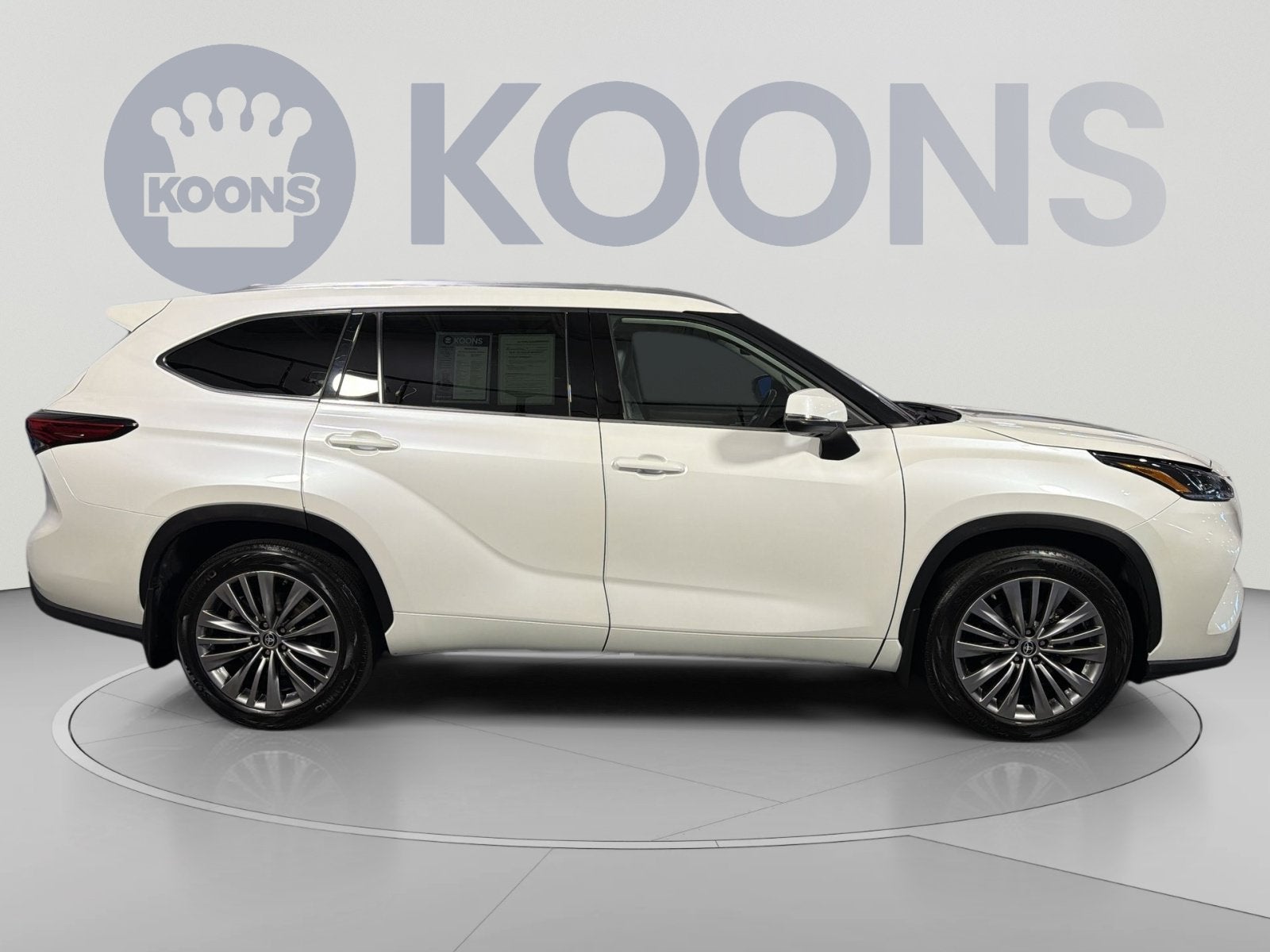 2021 Toyota Highlander Platinum