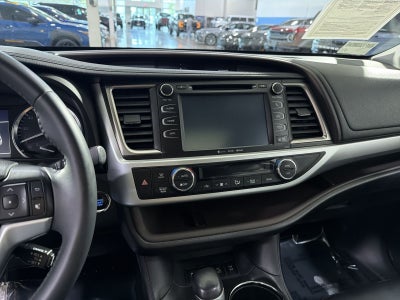 2016 Toyota Highlander XLE V6