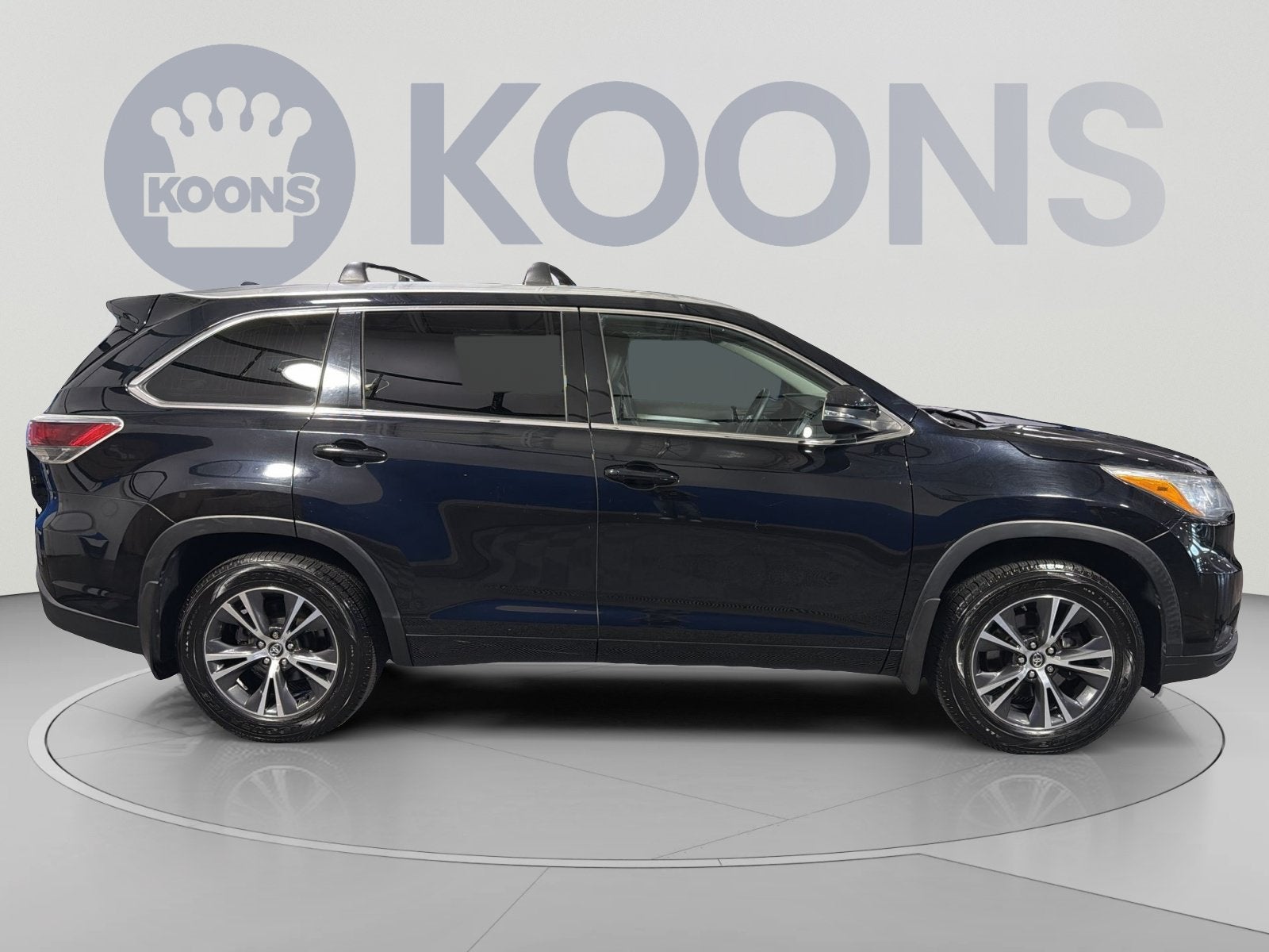 2016 Toyota Highlander XLE V6