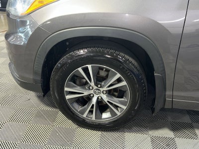 2016 Toyota Highlander XLE V6
