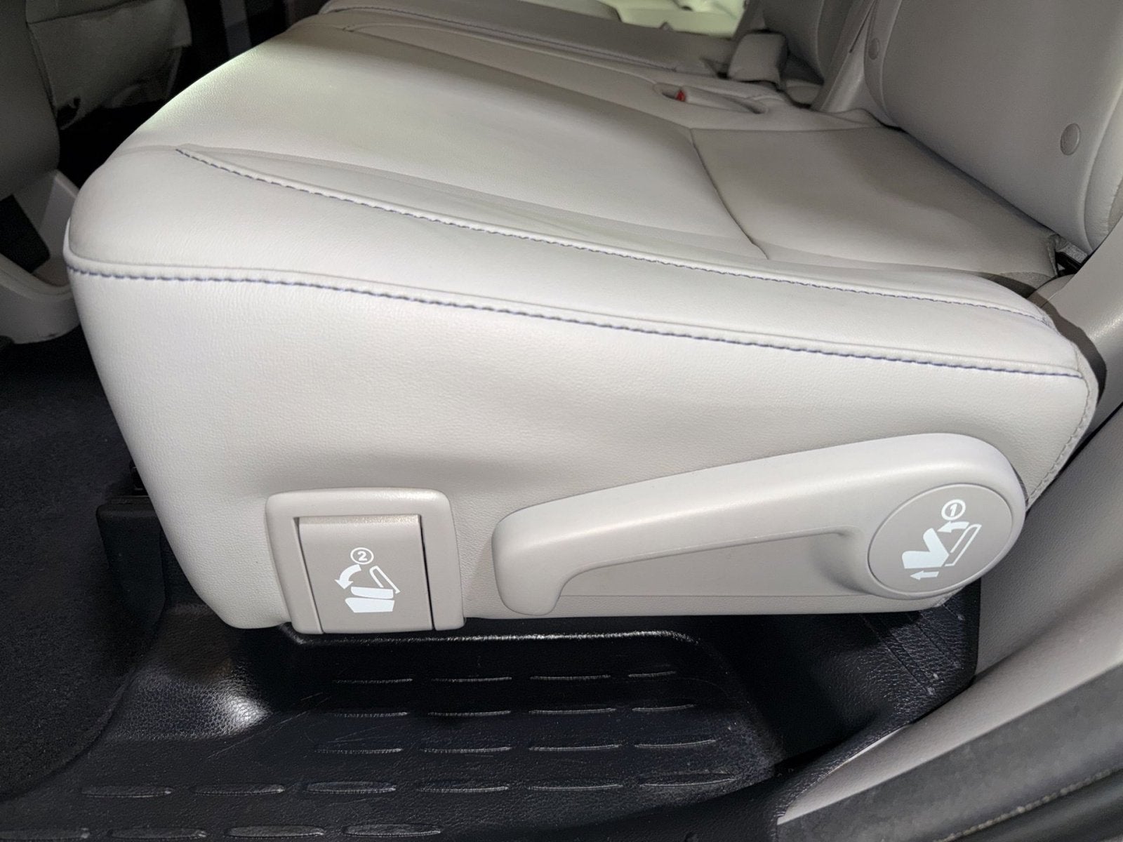 2016 Toyota Highlander XLE V6