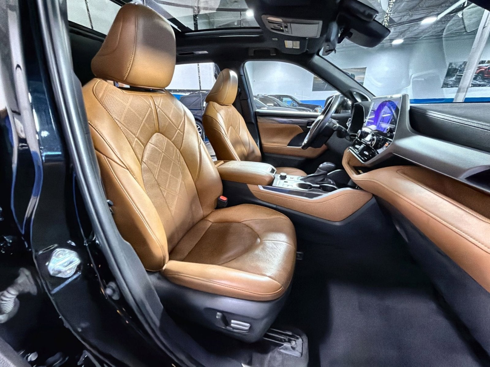 2024 Toyota Highlander Platinum