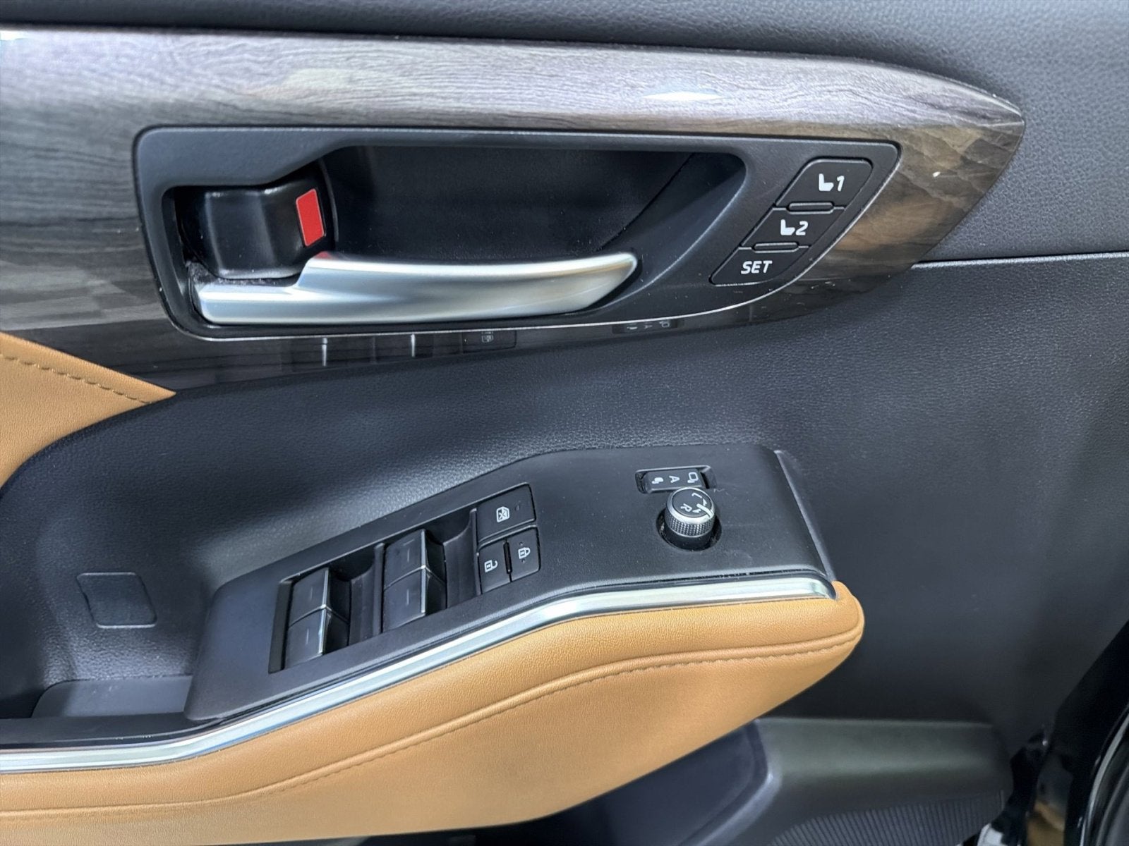 2024 Toyota Highlander Platinum