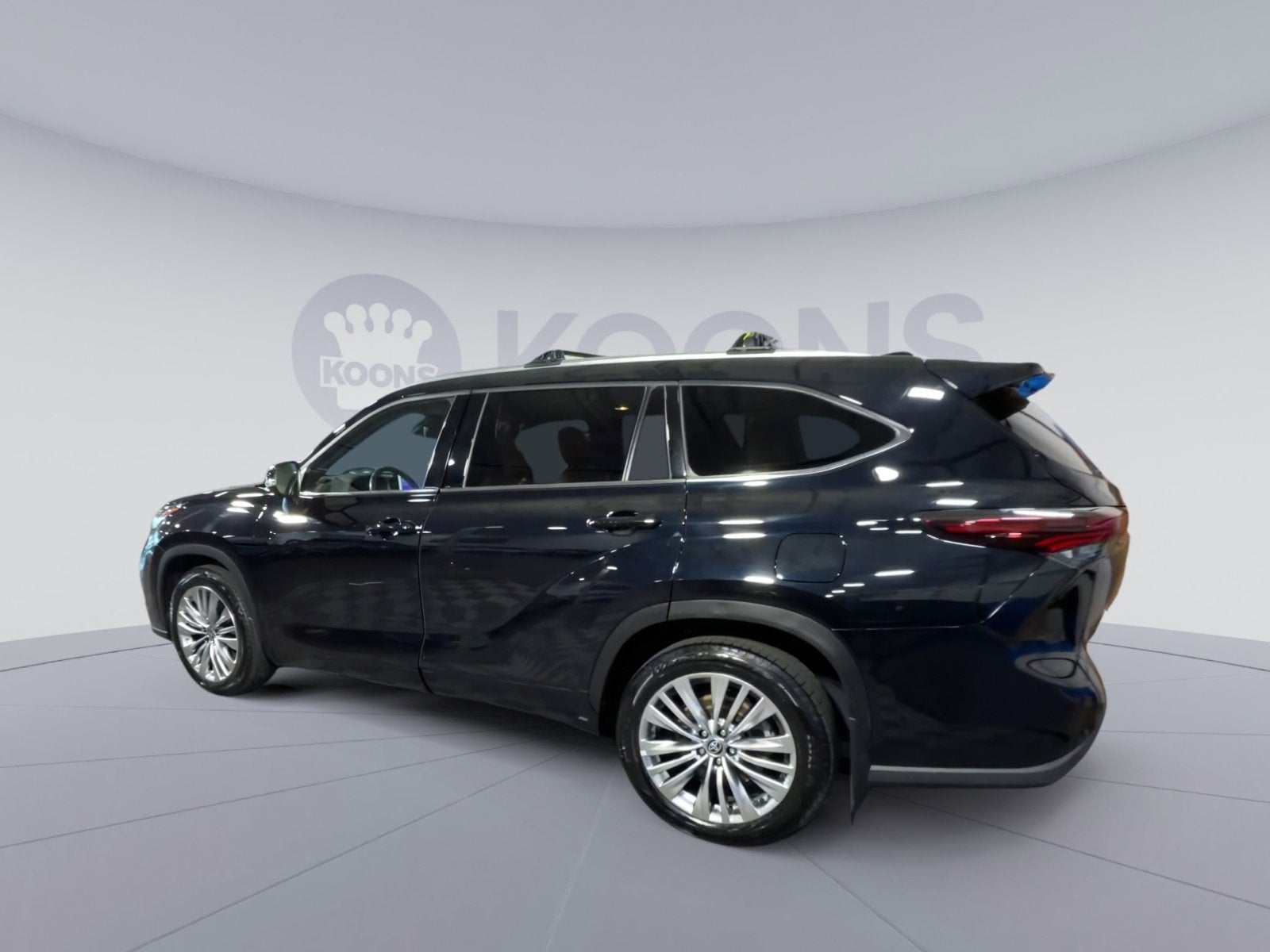2024 Toyota Highlander Platinum