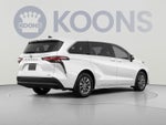 2023 Toyota Sienna LE
