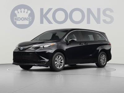 2025 Toyota Sienna LE