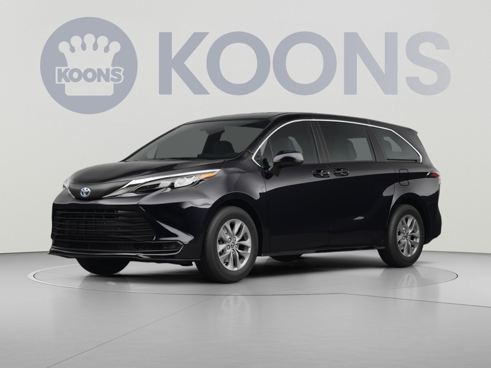 2025 Toyota Sienna LE