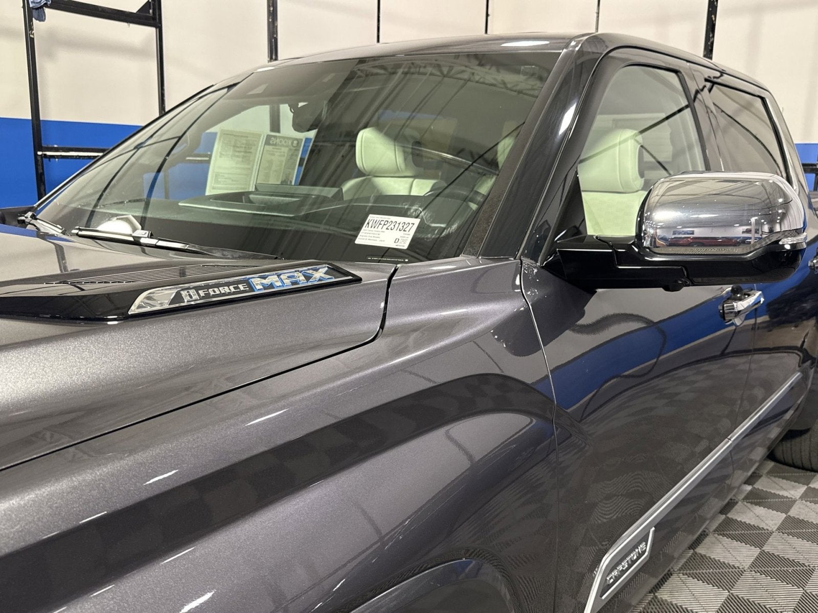 2023 Toyota Tundra Hybrid Capstone