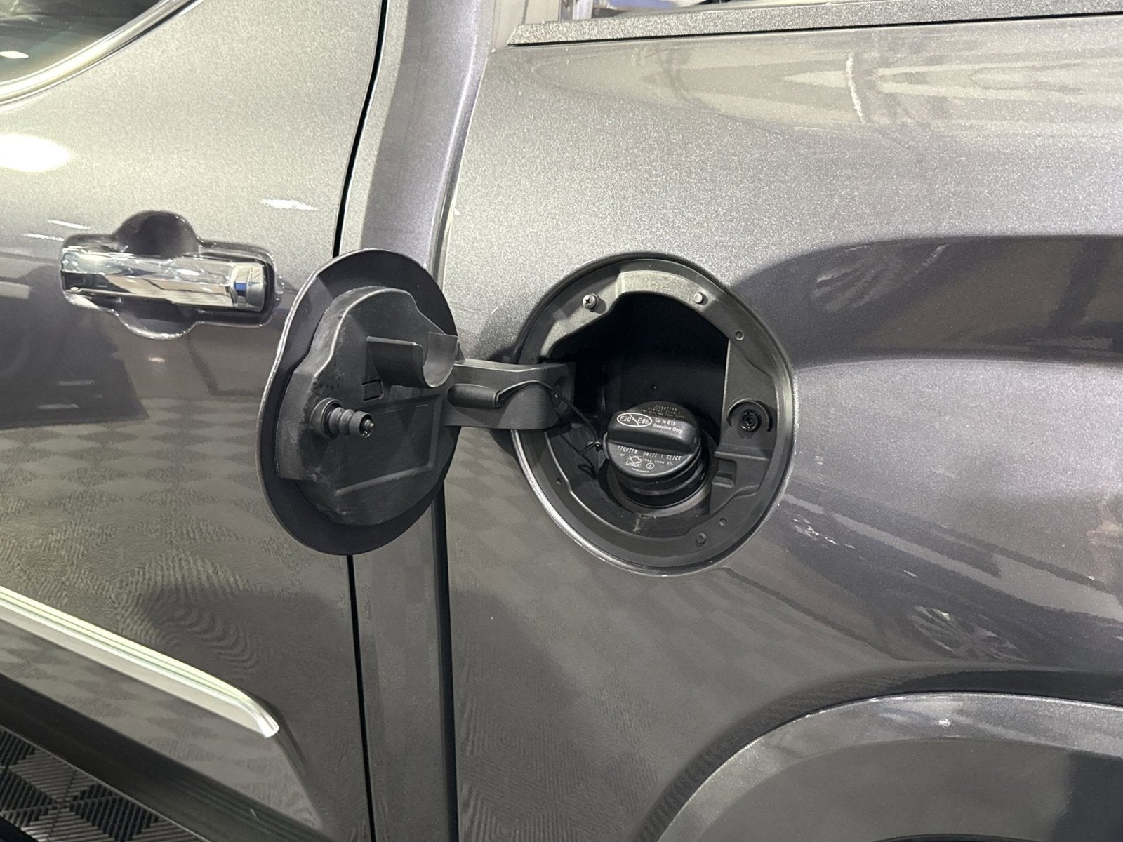 2023 Toyota Tundra Hybrid Capstone