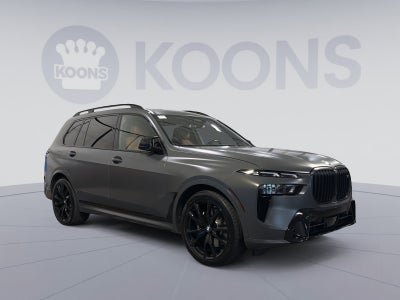 2024 BMW X7 M60i