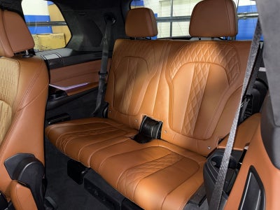 2024 BMW X7 M60i