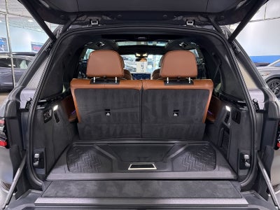 2024 BMW X7 M60i