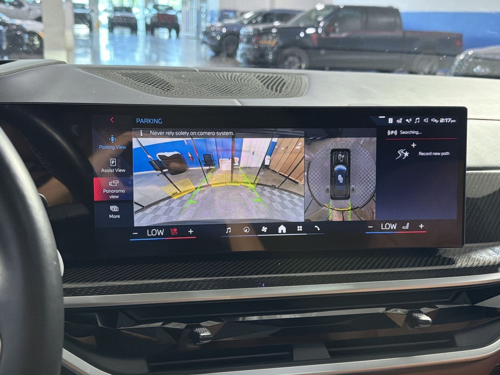 2024 BMW X7 M60i