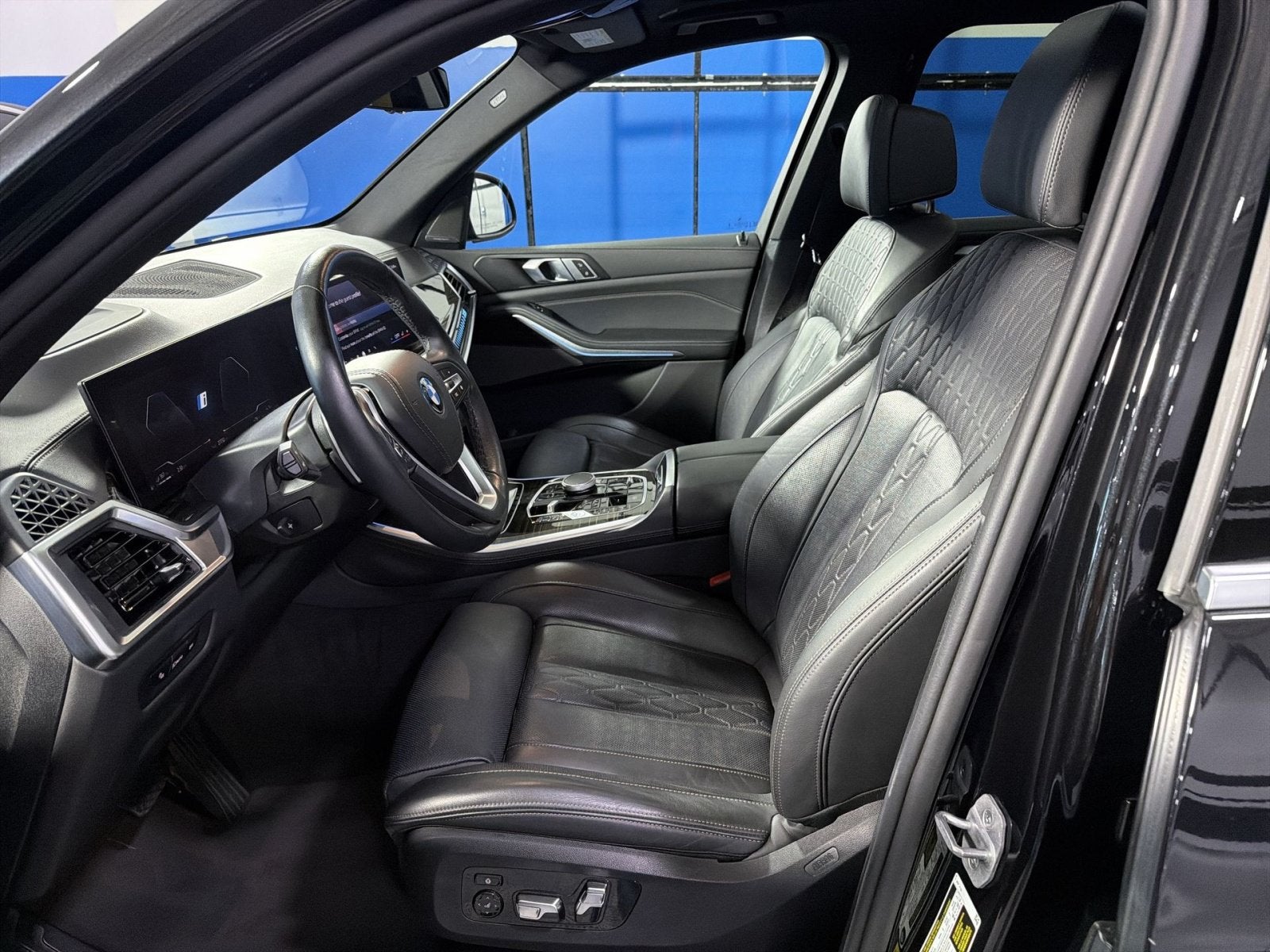 2025 BMW X5 xDrive50e