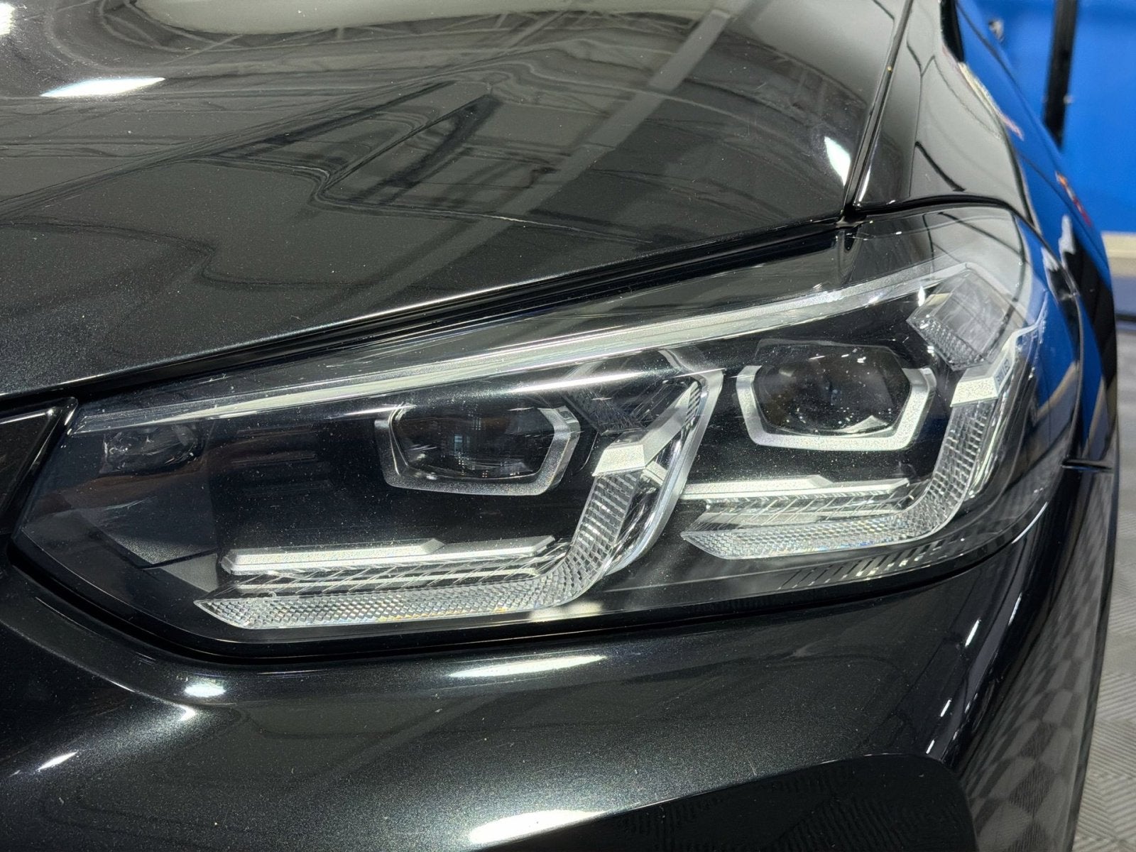 2023 BMW X3 M40i