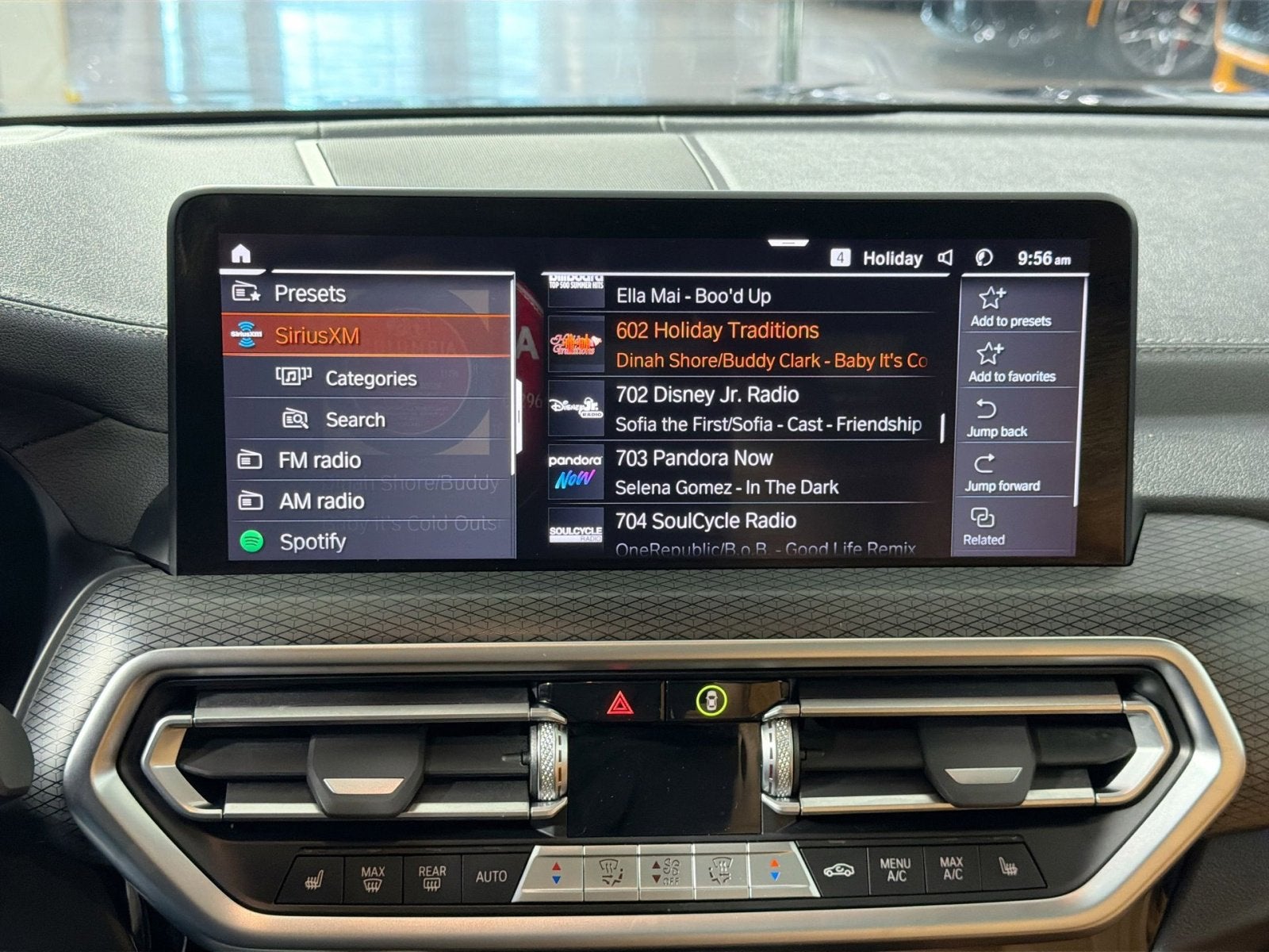 2023 BMW X3 M40i